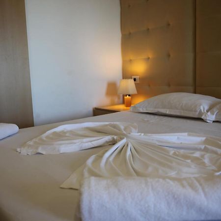 Freskia Resort Velipoje Luaran gambar