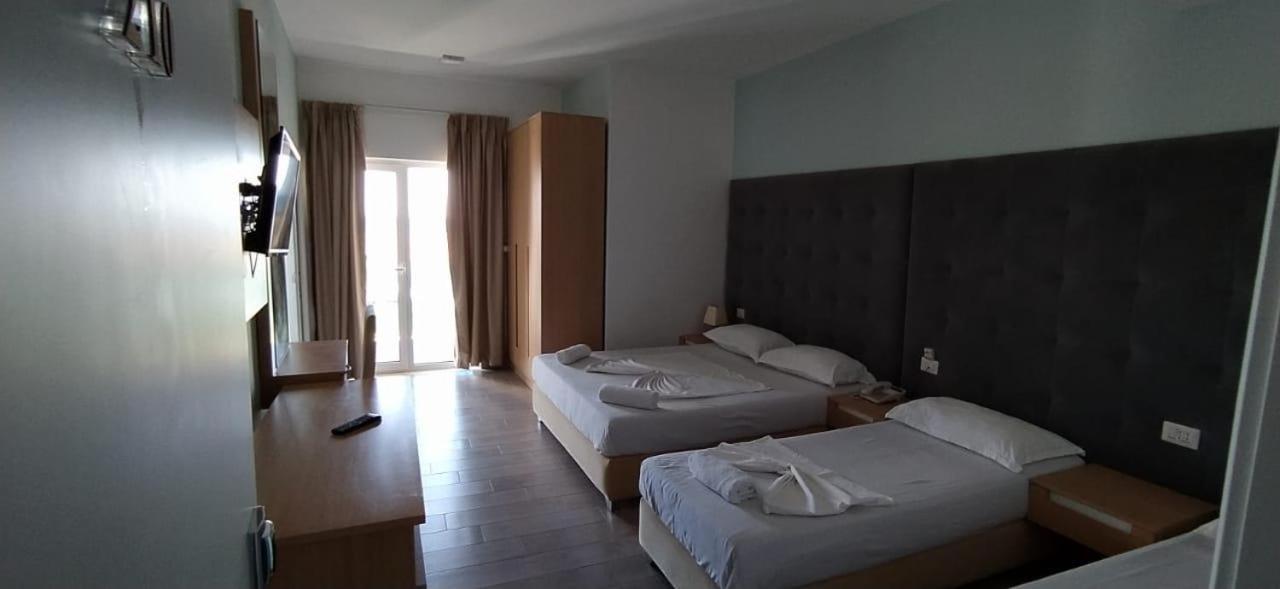 Freskia Resort Velipoje Luaran gambar