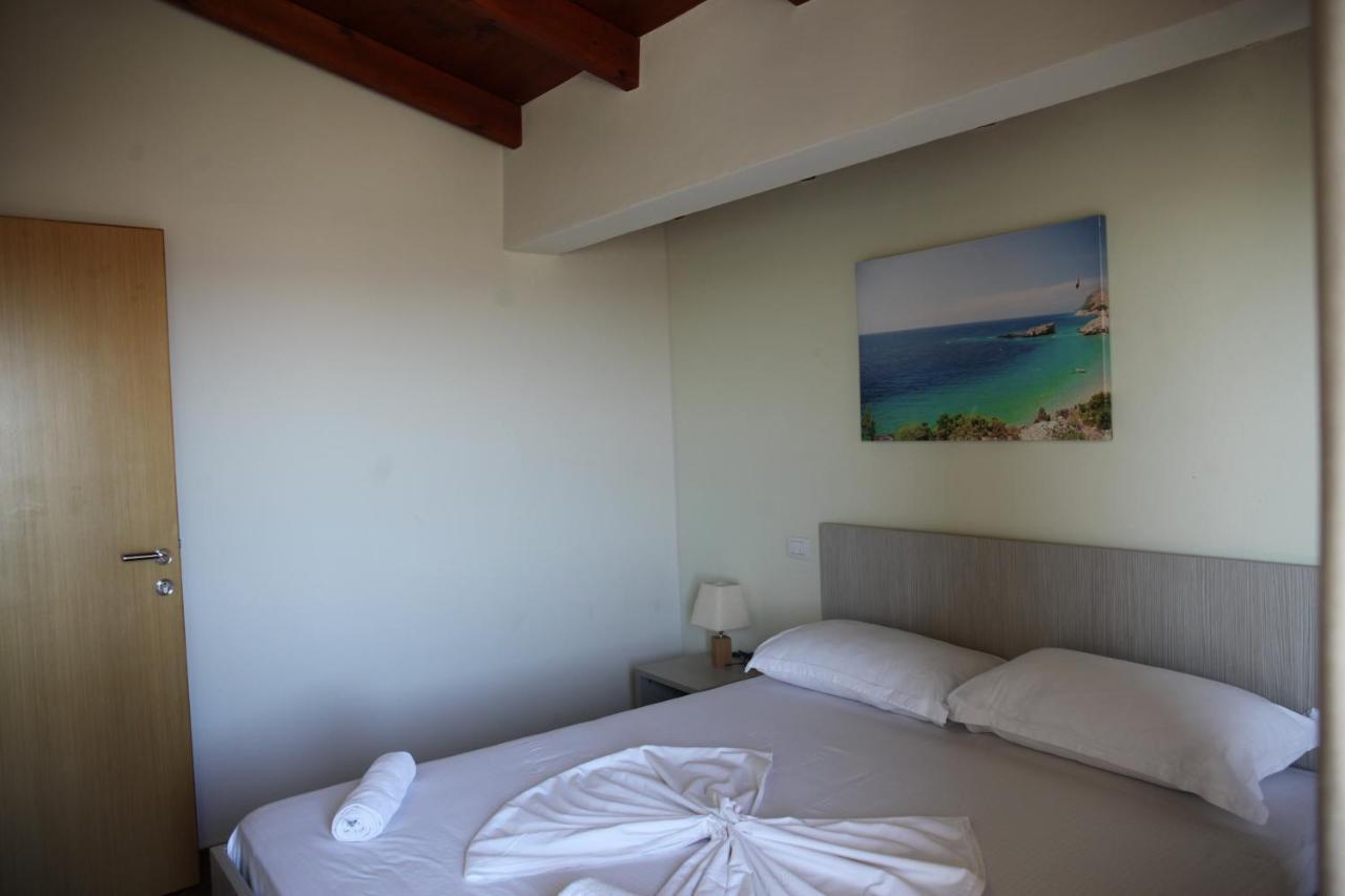 Freskia Resort Velipoje Luaran gambar