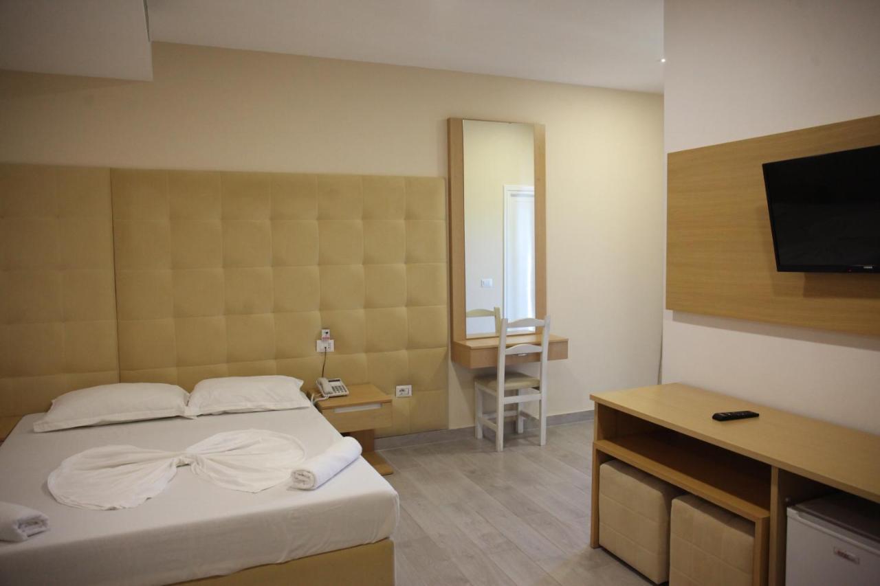 Freskia Resort Velipoje Luaran gambar
