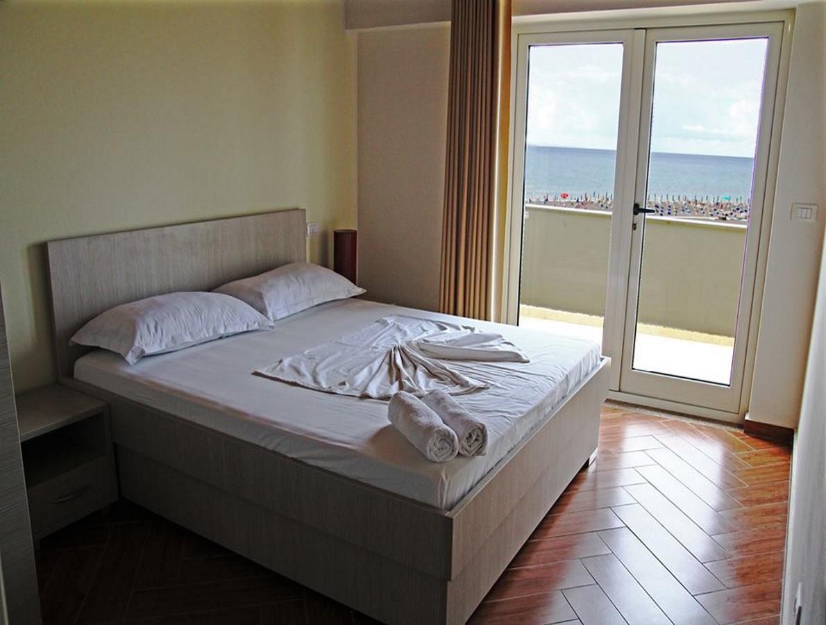 Freskia Resort Velipoje Luaran gambar
