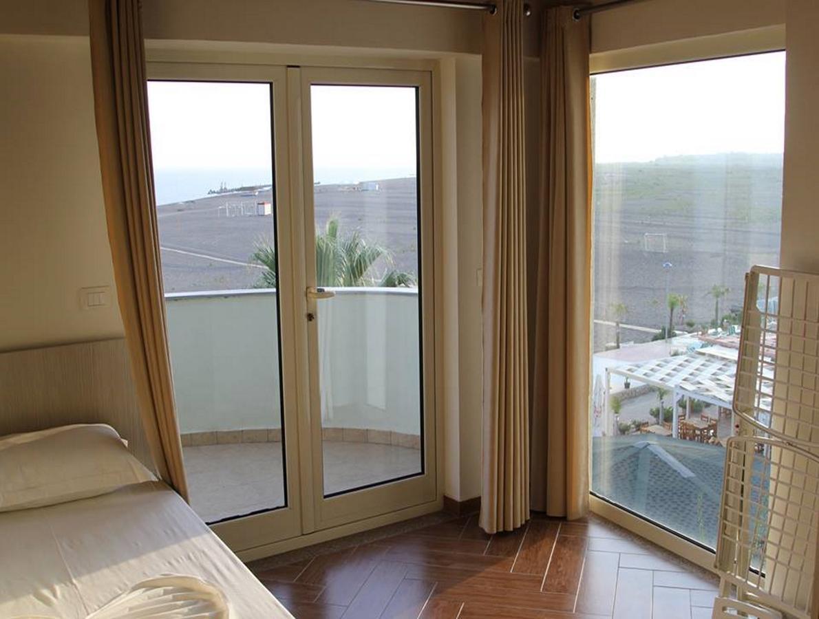 Freskia Resort Velipoje Luaran gambar